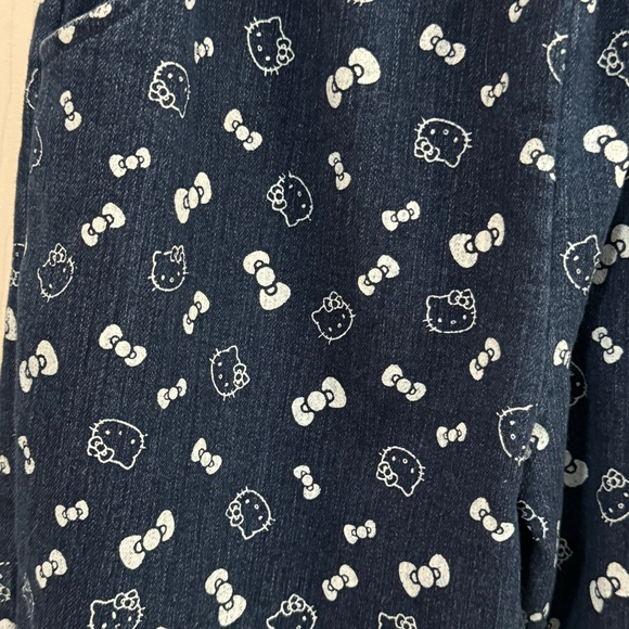 Hello Kitty Girl Blue Jean Short Sleeve Romper - Picture 5 of 12